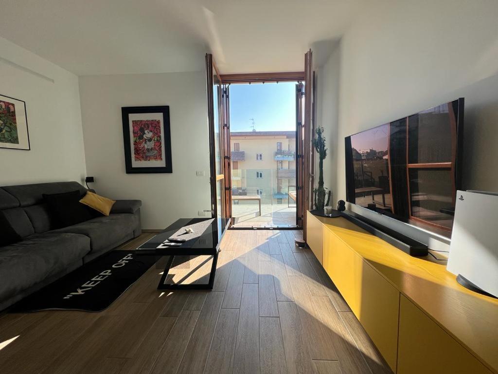Domusmi - Nuvolone-7 Lägenhet Milano Exteriör bild