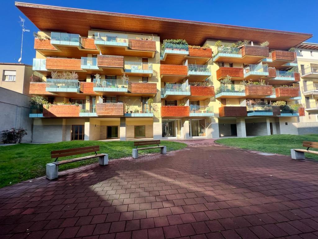 Domusmi - Nuvolone-7 Lägenhet Milano Exteriör bild